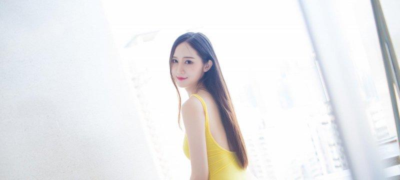 美女模特SISY思黄色泳装性感私房诱惑写真