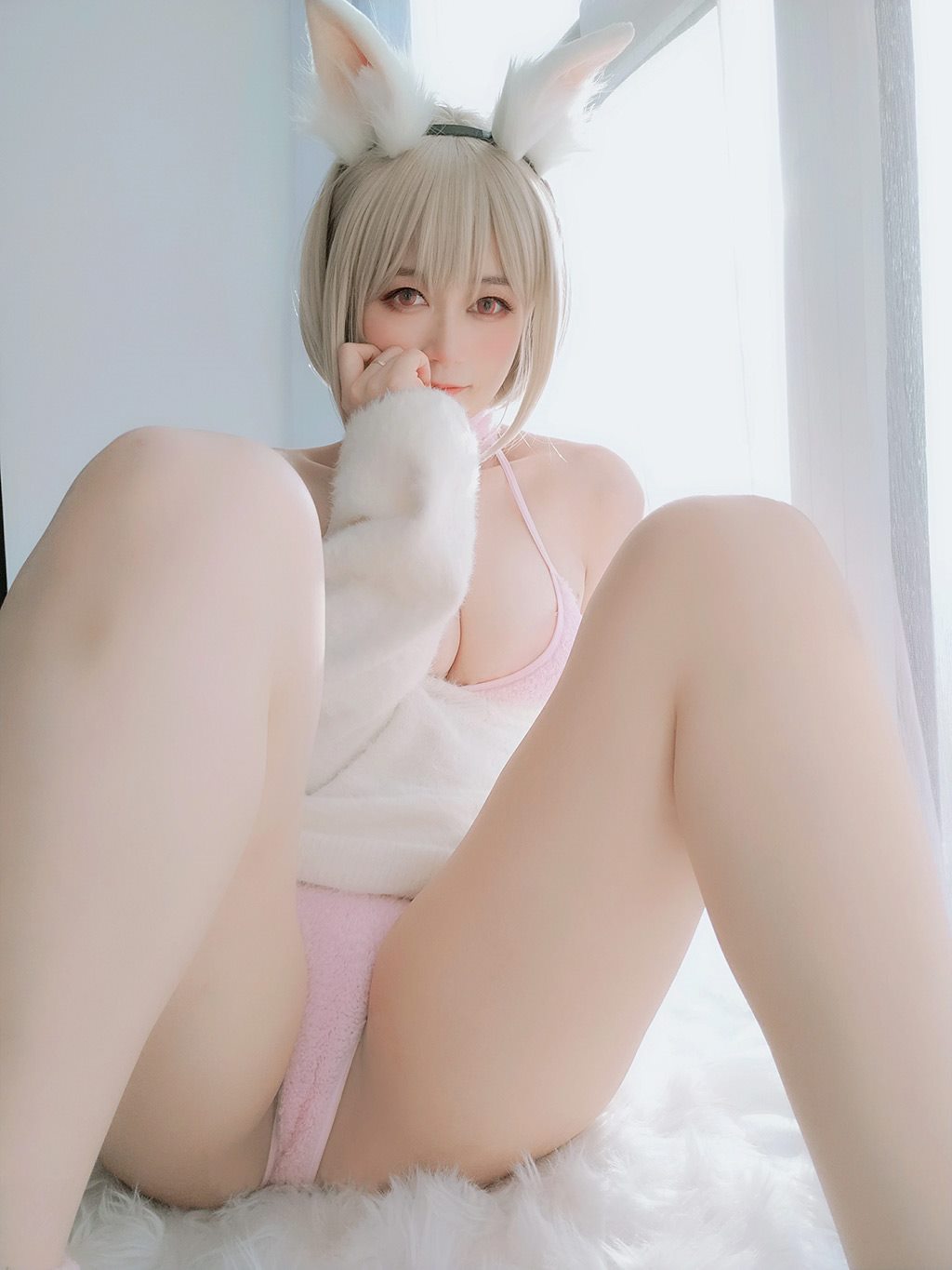 性感少女白银81白色毛衣加粉色内衣性感私房写真集