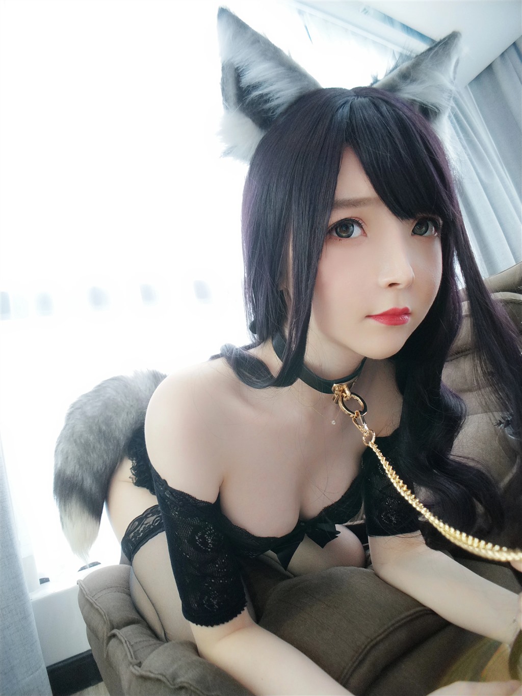 黑狐姐姐一小央泽黑色透视情趣内衣加黑丝美腿性感私房写真集