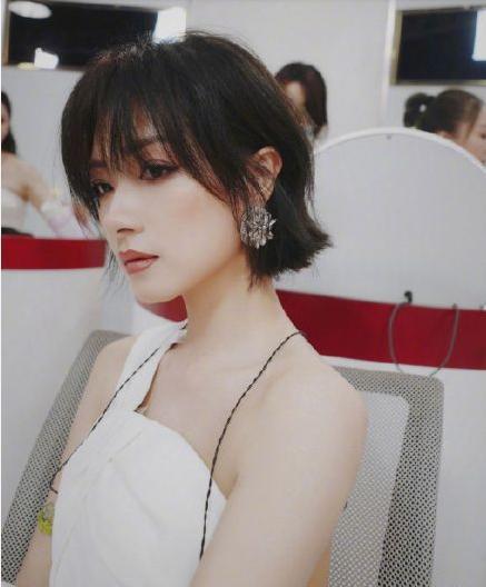 七位姐姐关系不和实锤？乘风破浪的姐姐总导演秒删 详情始末
