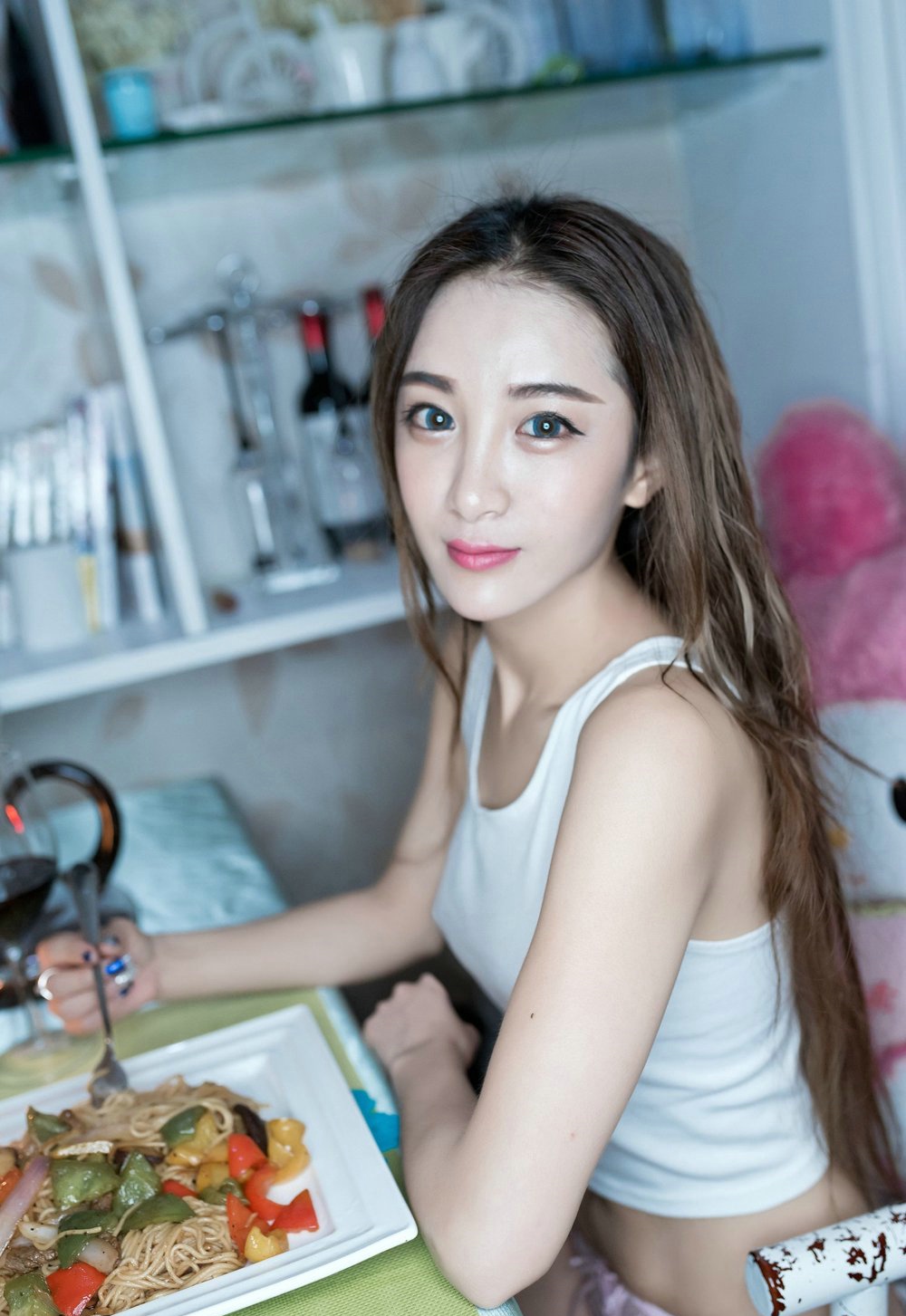 90后嫩妹子梁莹Sugar性感私房照图片
