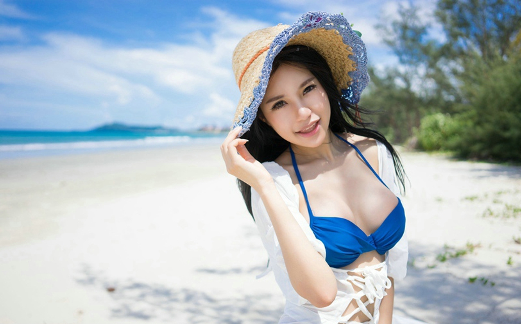 性感甜美沙滩仙子绮里嘉浪漫艺术诱惑俏皮迷人写真