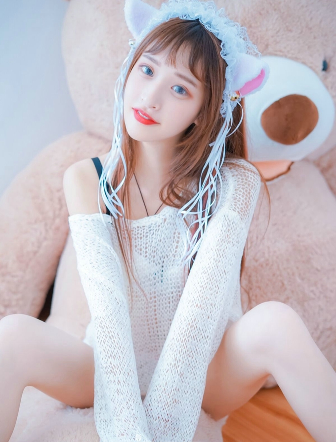 诱惑迷人内衣翘臀勾魂妩媚写真