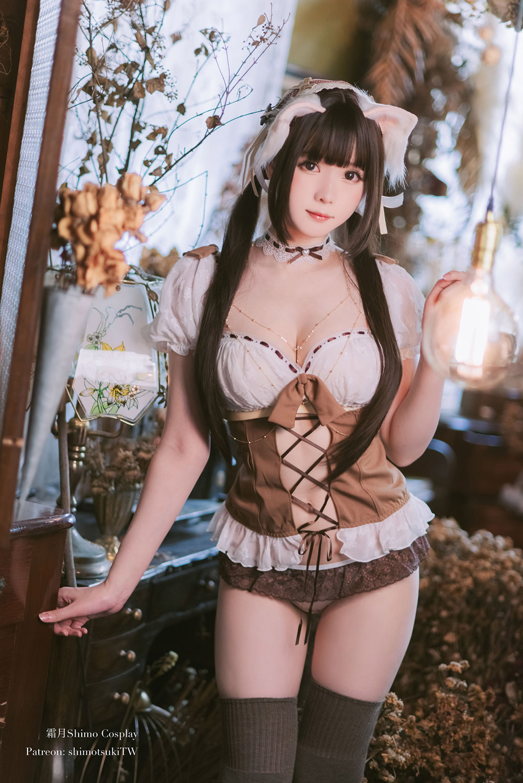 微博妹纸霜月shimo私服微胖肉感十足