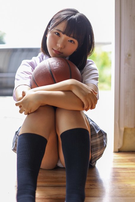 恸!H罩杯爆乳发片机器“稲场流花”宣布无限期休业!