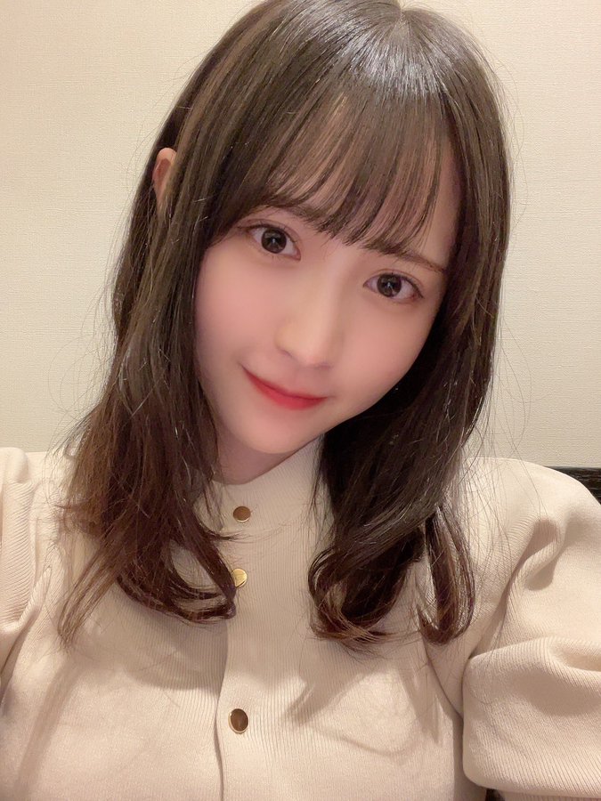初长成!C罩杯偶像级美少女“小野六花”出道将满一年展现万种风情!