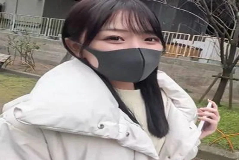 什么？！那位被无码卖家捕获、外型清秀然后下面超级粉的一线鲍竟是青春时代的正妹！ . ...